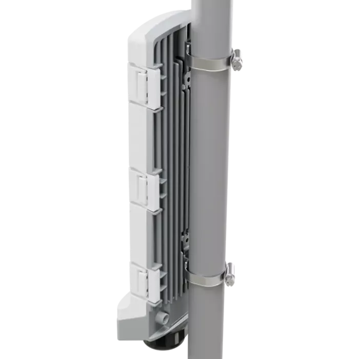 MikroTik GPERx6 (CSS606-1G-2Gi-3S+OUT) Комутатор зовнішній