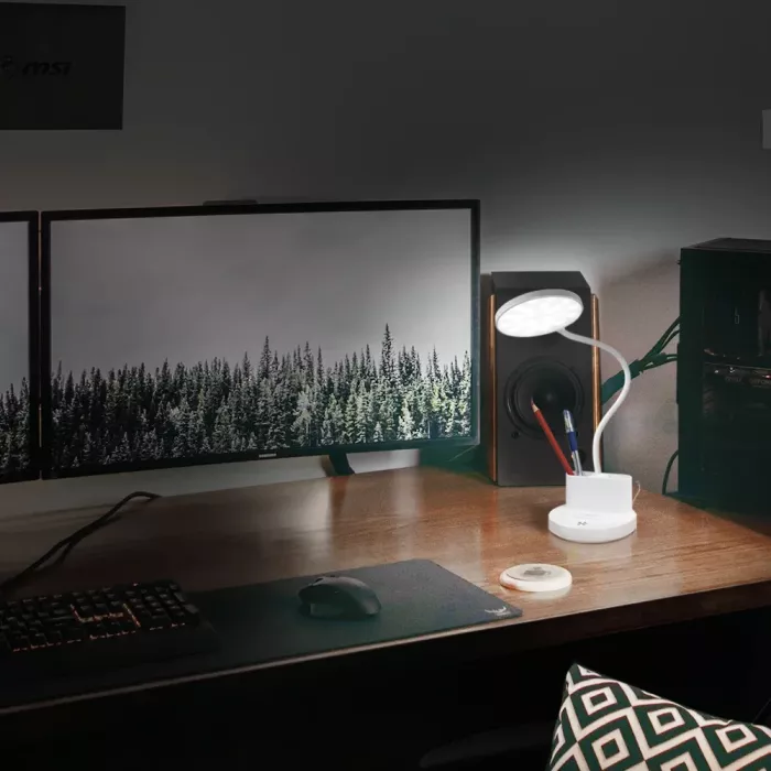 TITANUM TLTF-011W 6W 2700-6000K с аккумулятором LED лампа настільна