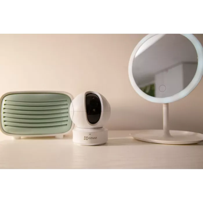 CS-CV246-A0-1C2WFR 2 Мп поворотна Wi-Fi відеокамера EZVIZ